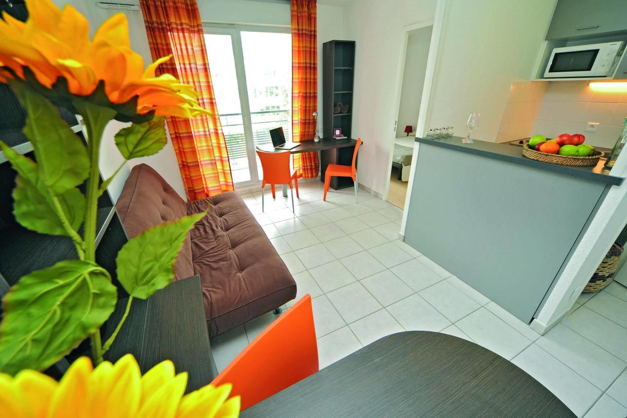 Appart'City Classic Lyon Vaise St Cyr Екстер'єр фото